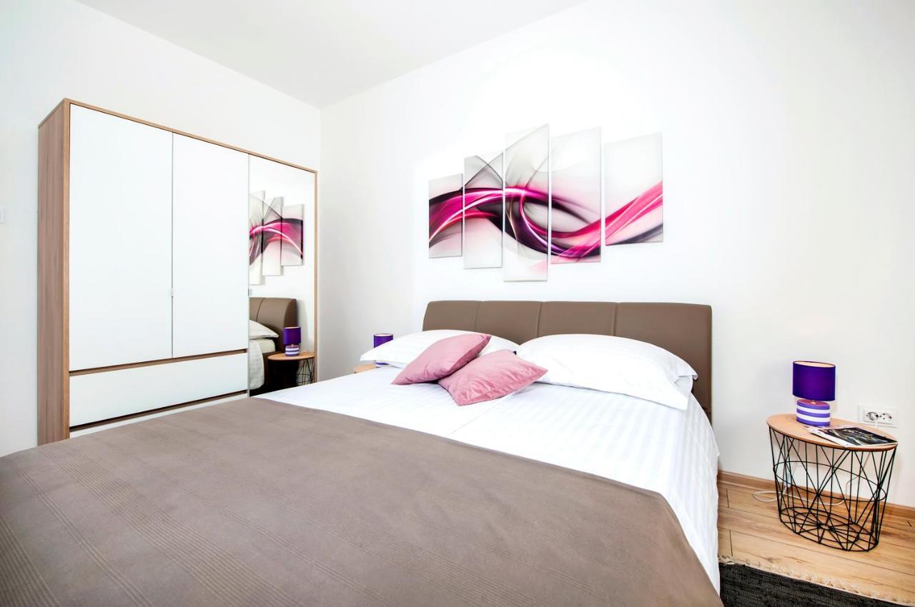 Apartments Euphemia 로비니 외부 사진