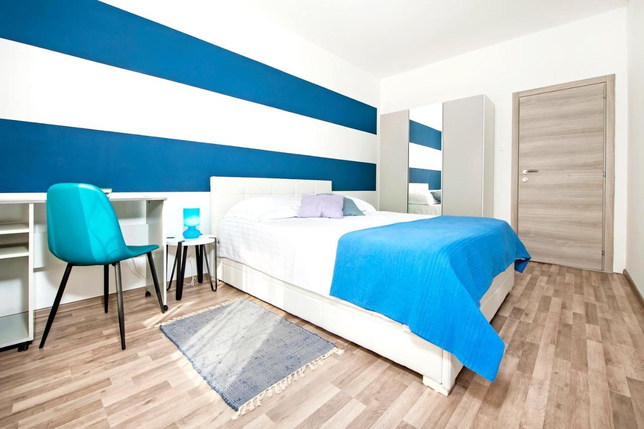 Apartments Euphemia 로비니 외부 사진